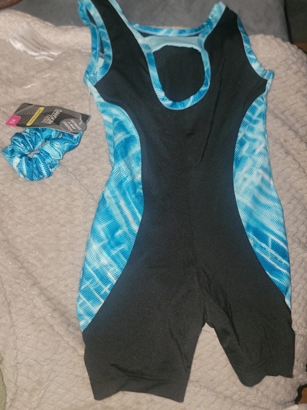 Danskin Black and Blue Athletic One-Piece Gymnastic Outfit with Scrunchie Sizexs
